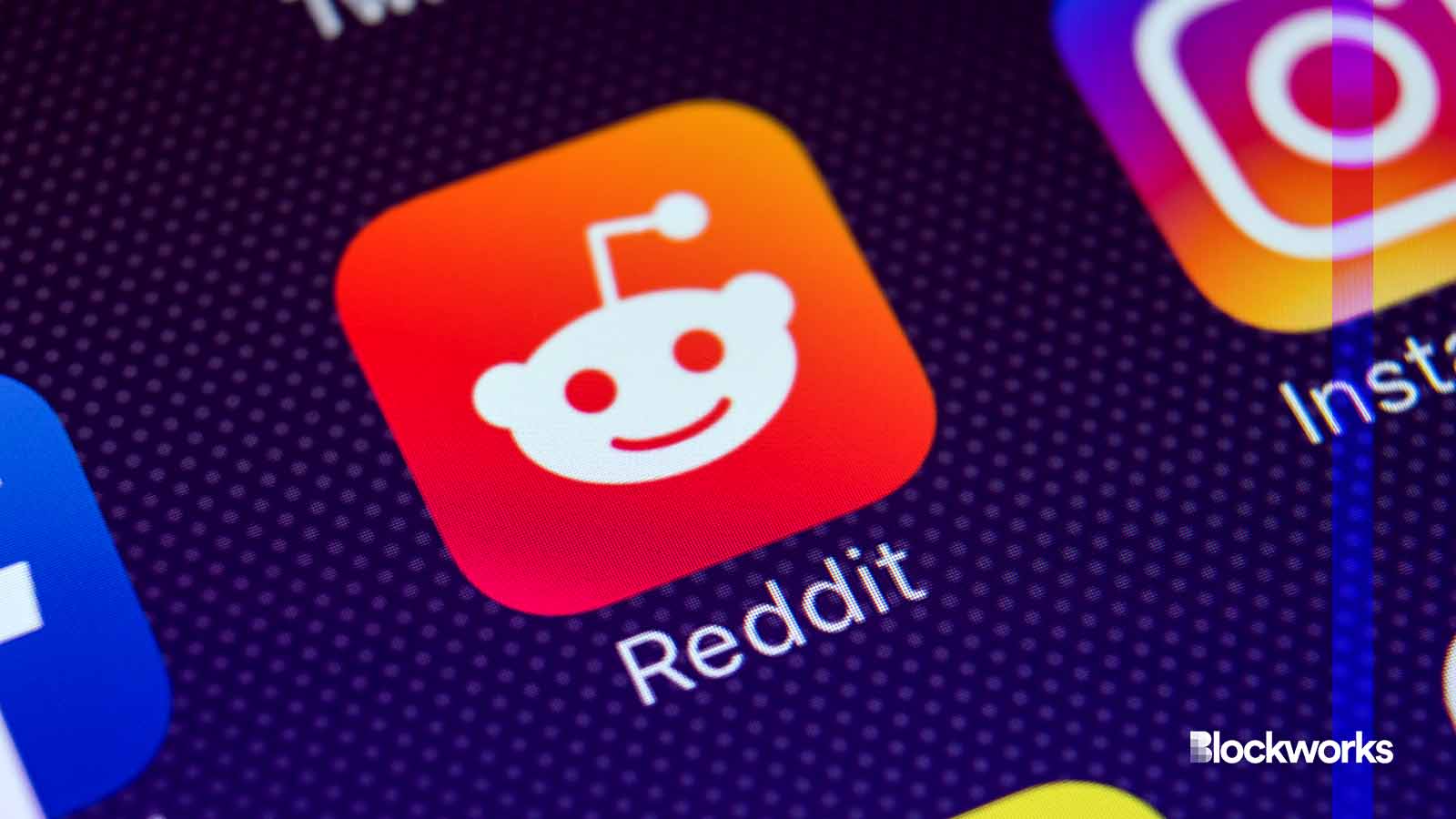 Crypto: Reddit Goes Big and Invests in Bitcoin and Ethereum!