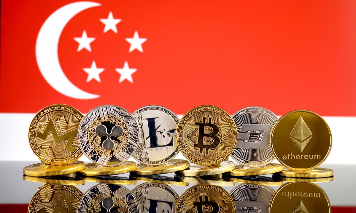 Crypto exchange Coinbase secures Singapore payments licence | Reuters