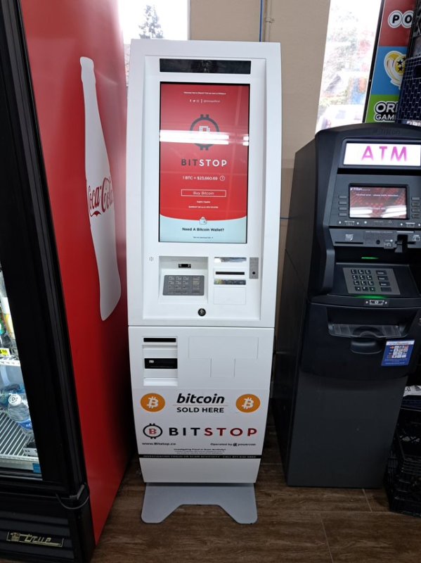 GoLocalPDX | Hoping to Spread the Trend, Bitcoin ATM Opens in Pioneer Place