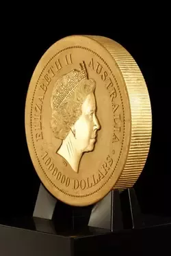 Largest gold coin: Australia sets world record (HD Video)