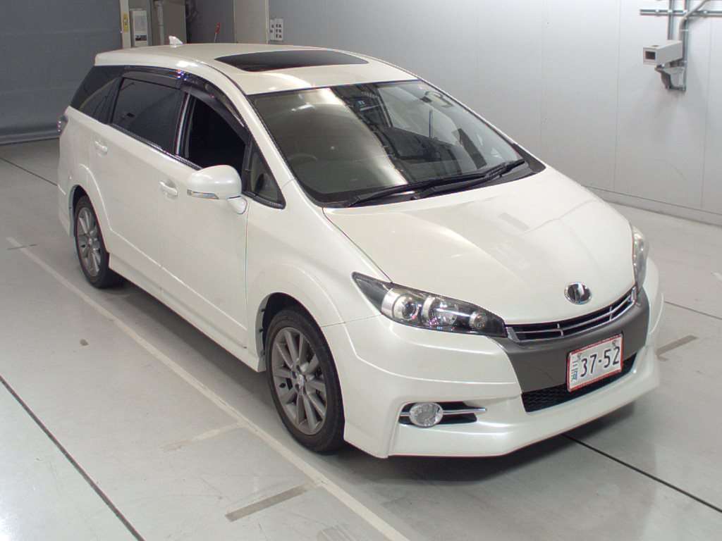 Best Price Used TOYOTA WISH for Sale - Japanese Used Cars BE FORWARD