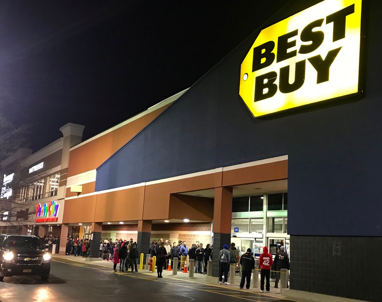 Best Buy Christmas What are the opening and closing times? | The US Sun