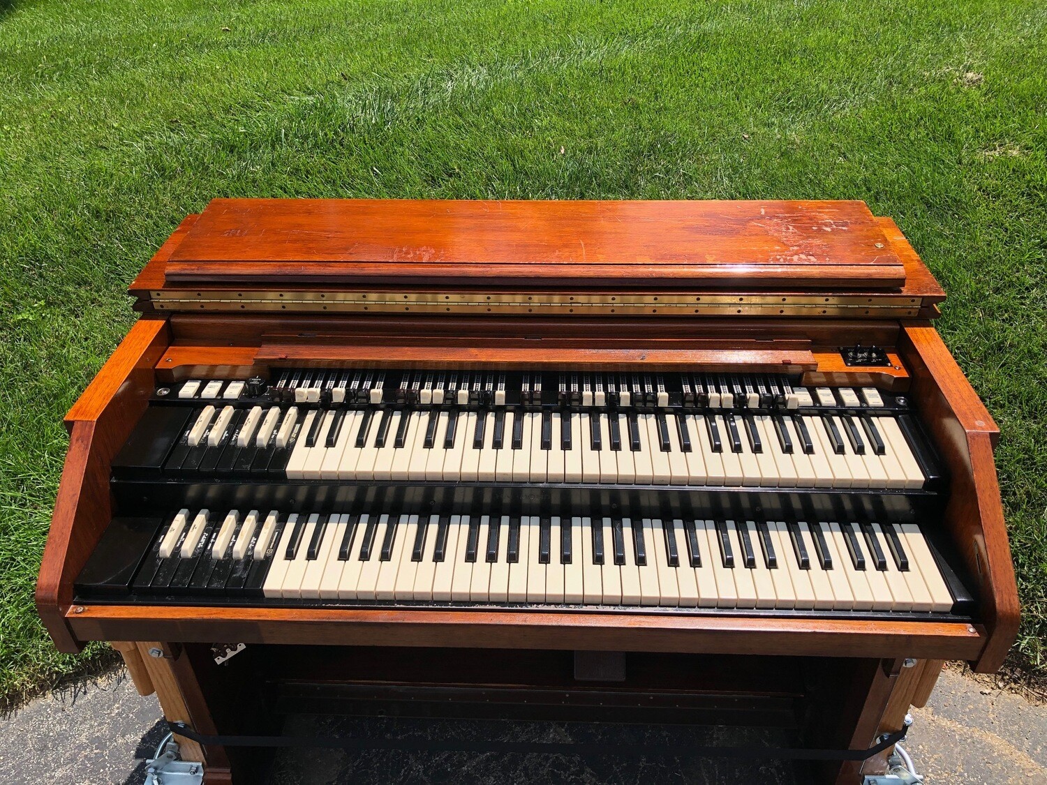 Hammond A Console Organ with Leslie Speaker For Sale