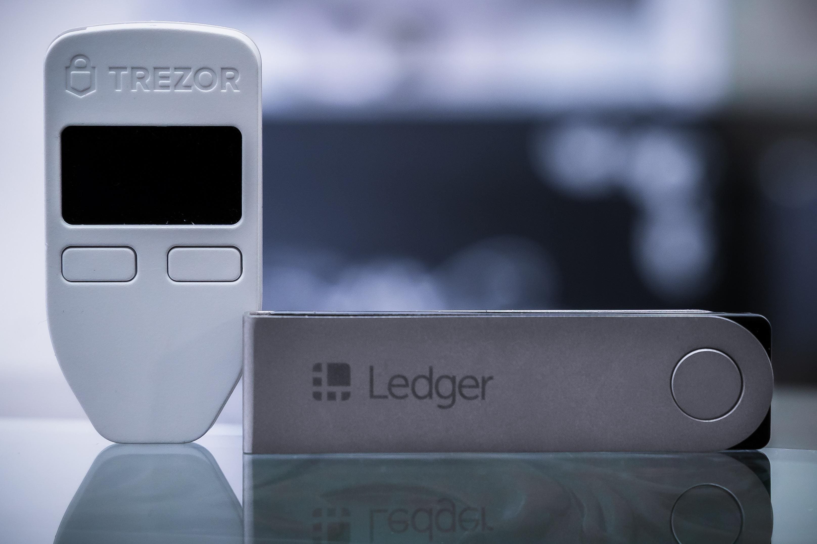 9 Best Crypto Hardware Wallets for Cold Storage () | family-gadgets.ru