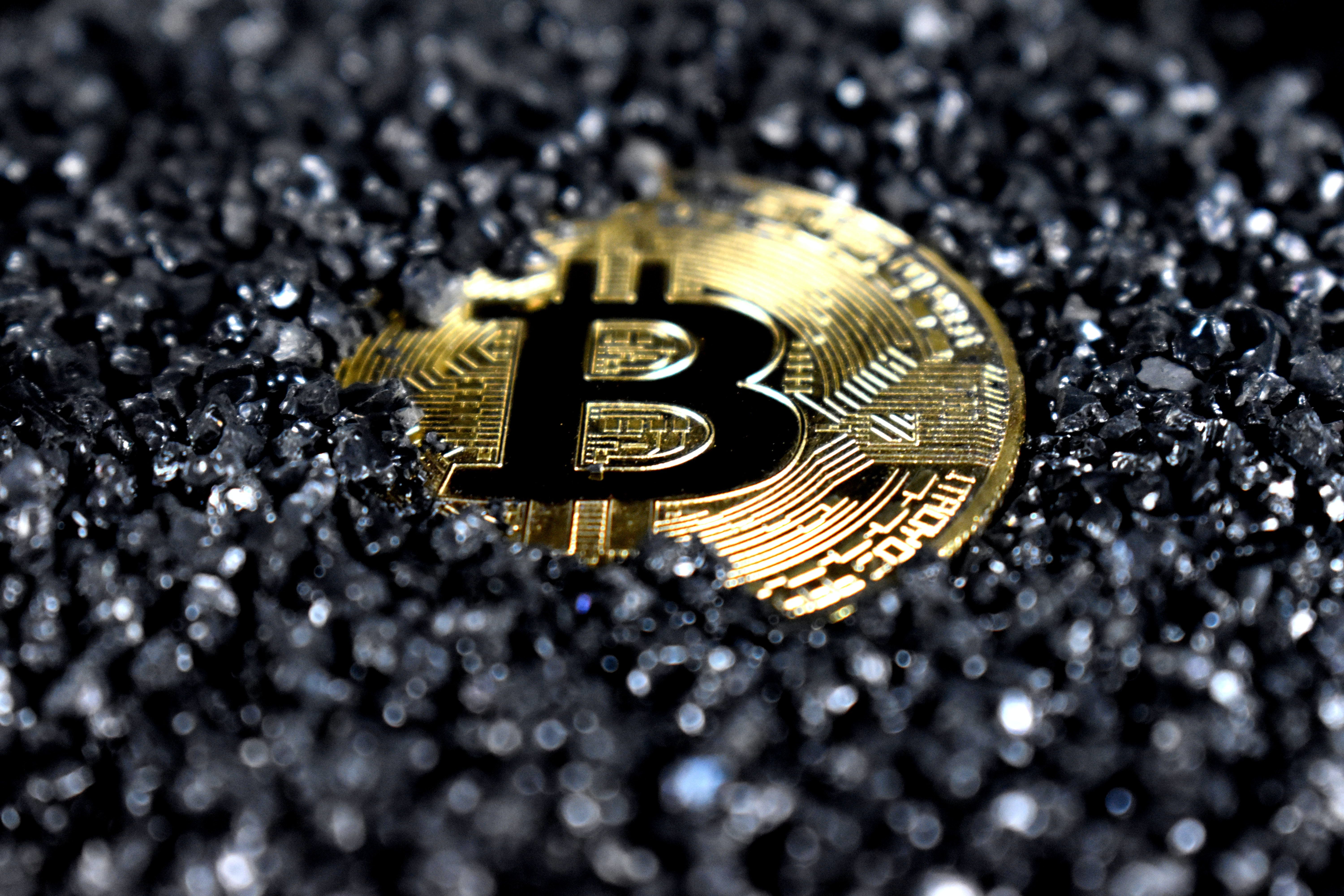 2, Bitcoin Withdraw Royalty-Free Images, Stock Photos & Pictures | Shutterstock