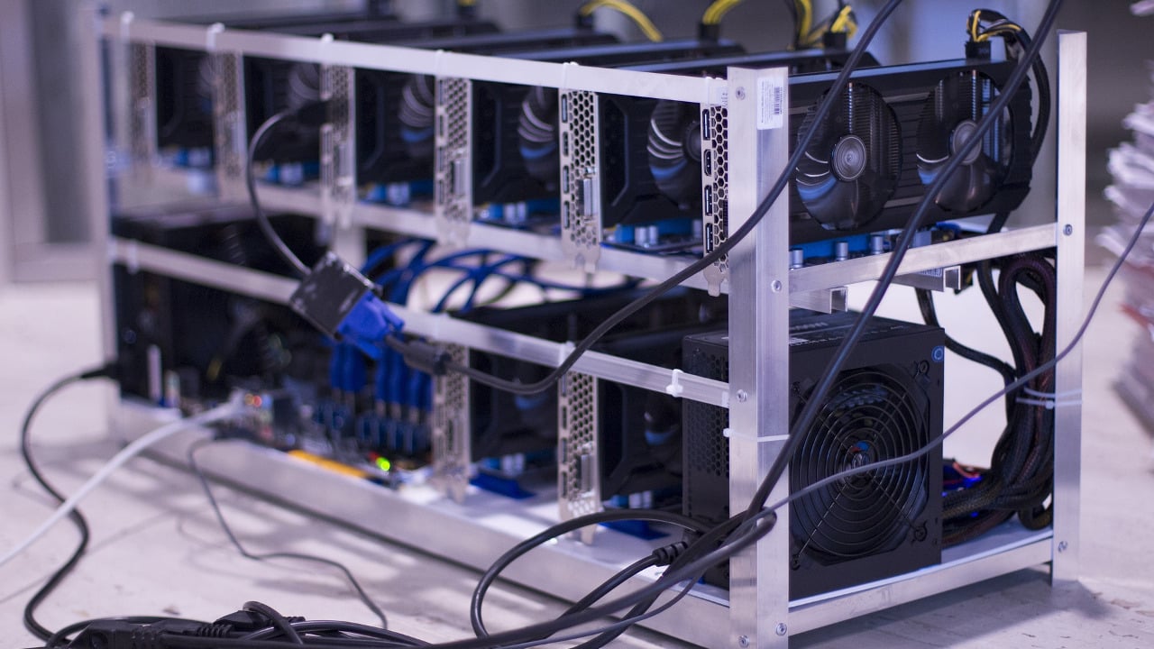 Top 10 Most Profitable Bitcoin Miners in [Updated List] - CryptoMinerBros