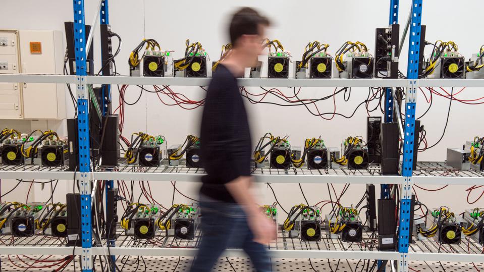 Bitcoin Mining: How Much Electricity It Takes and Why People Are Worried - CNET