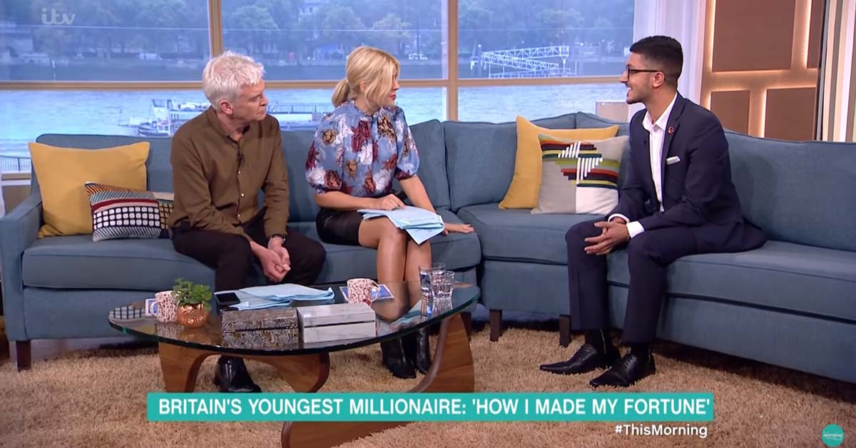 Bitcoin scam that featured Holly Willoughby back using police officers as bait - Northants Live