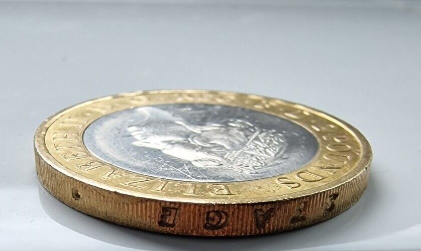 Newly-discovered rare Shakespeare £2 error coin sells for impressive £ on eBay - Heart