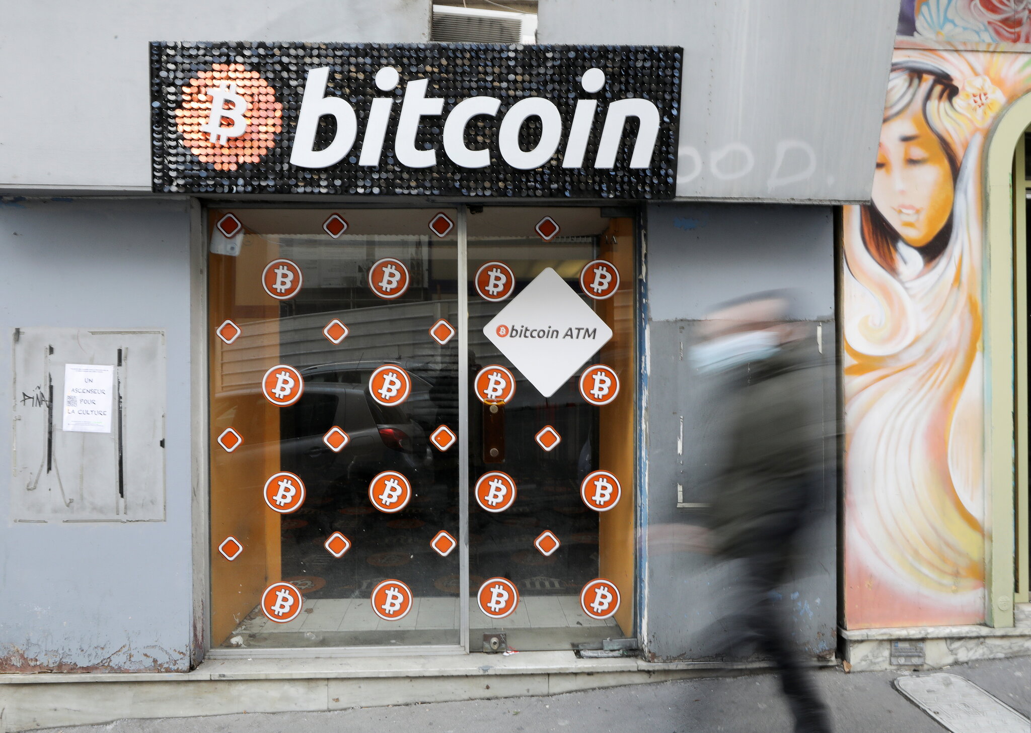 Buy Bitcoin in France: 5 Best Ways []