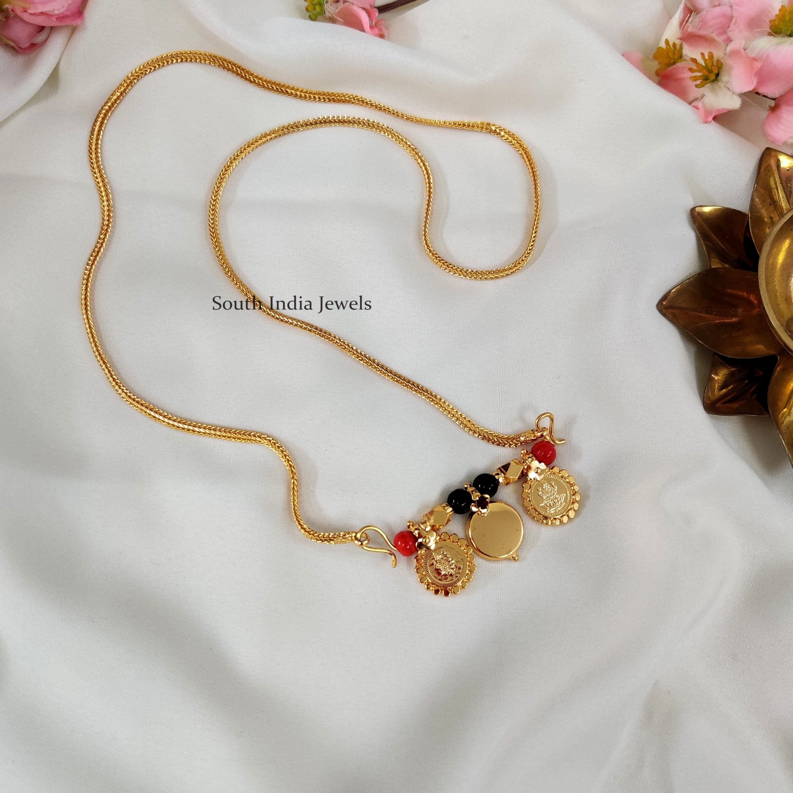 Lakshmi Coin Black Beads Mangalsutra - South India Jewels - Online Shop