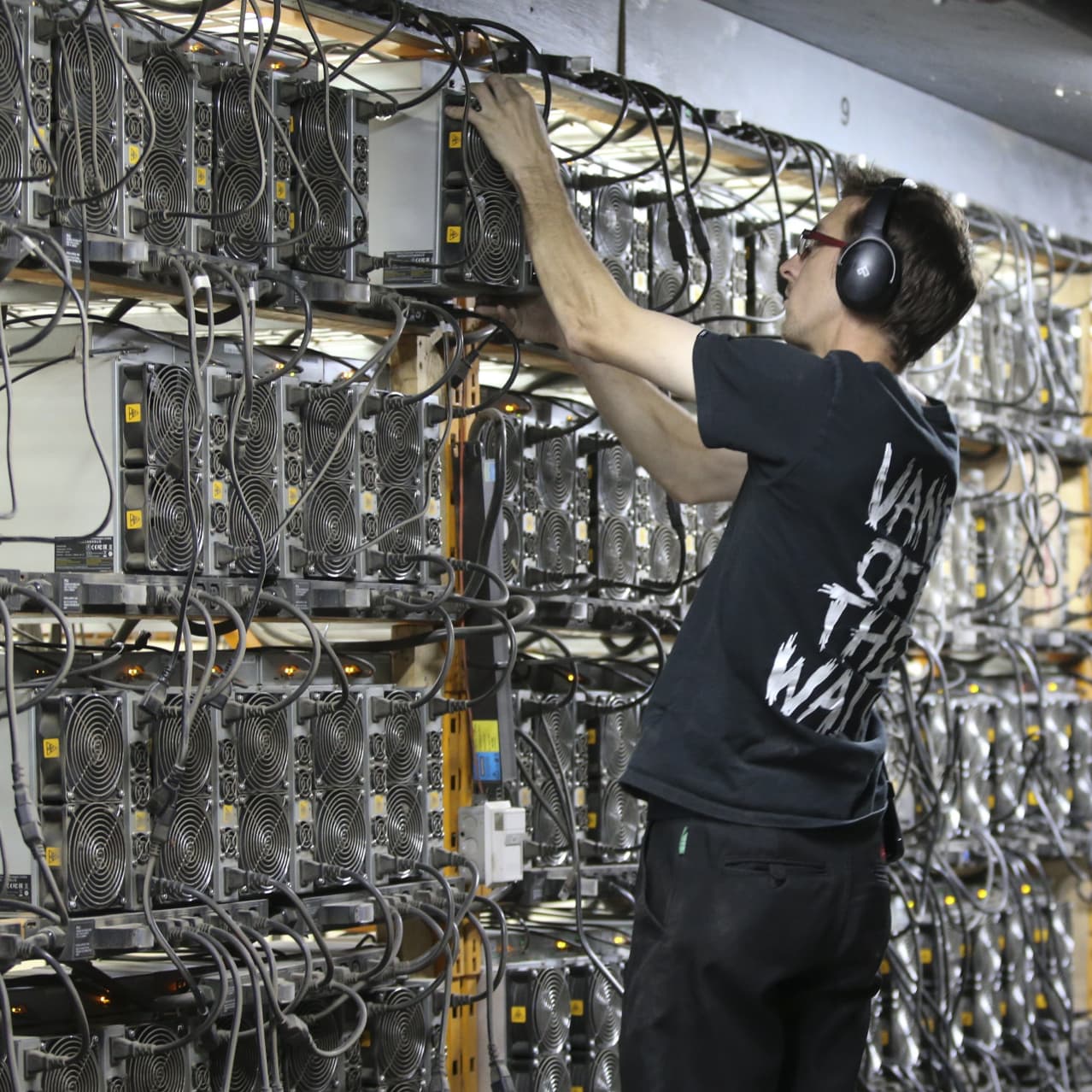 How Does Bitcoin Mining Work? A Guide for Business | Toptal®