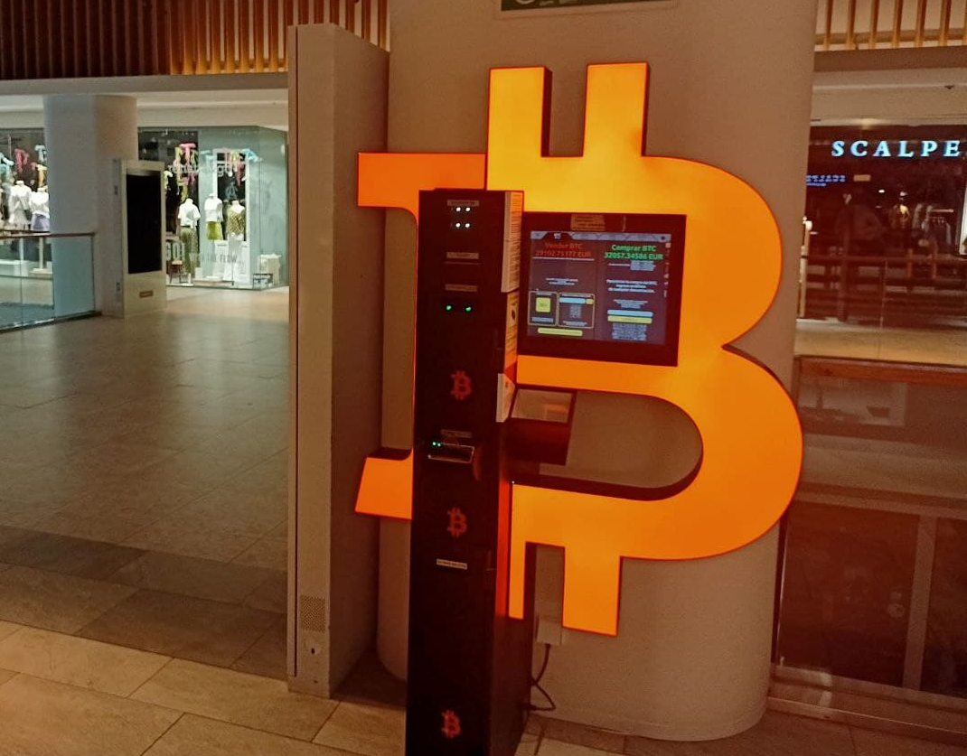 Bitcoin ATM near you - ChainBytes