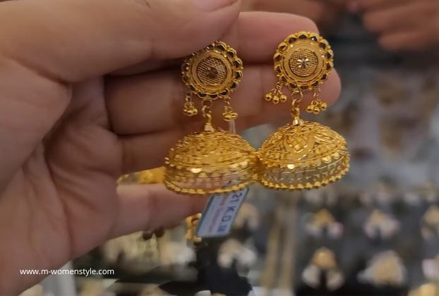 Gold earrings for women | Gold earrings latest design | Jos Alukkas