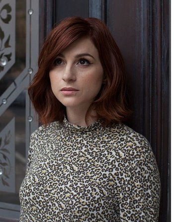 Aya Cash movie reviews & film summaries | Roger Ebert