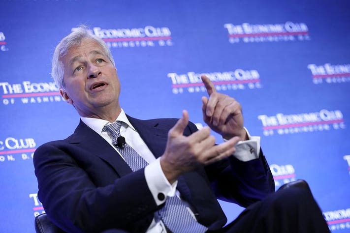 JPMorgan CEO Dimon: Don't Get Involved with Bitcoin