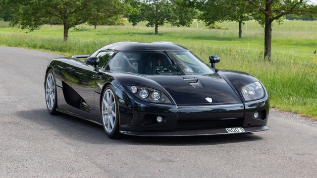 Koenigsegg Cars and SUV List: Price, Reviews, and Specs