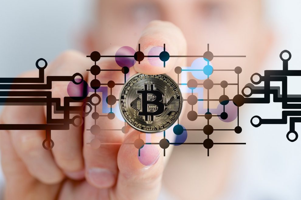 Who Accepts Bitcoin as Payment - companies, merchants, online stores?